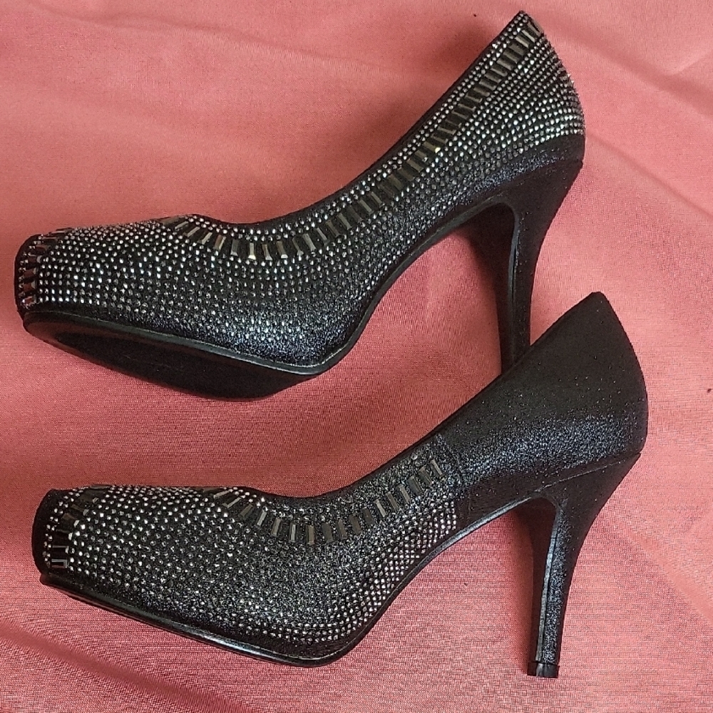 Chic Black Rhinestone Heels - Picture 5 of 9